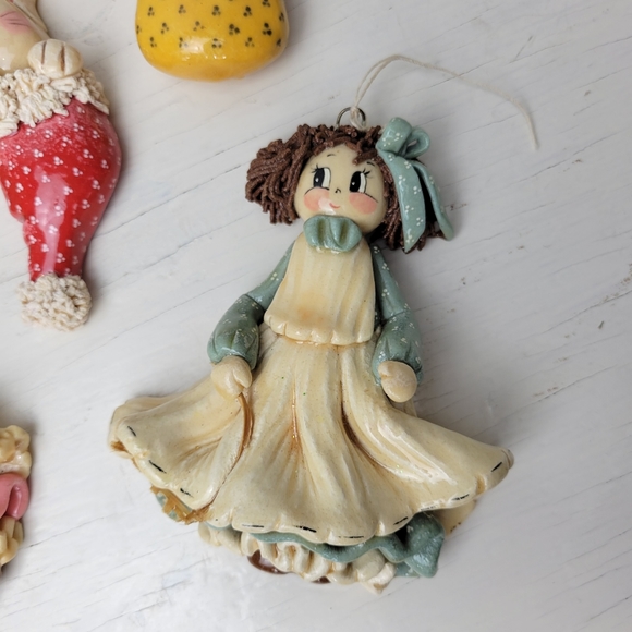 Vintage Christmas Ornaments Handmade Salt Dough Craft Set of 5 signed M.L. '89 - Picture 9 of 15